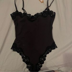 skims bodysuit